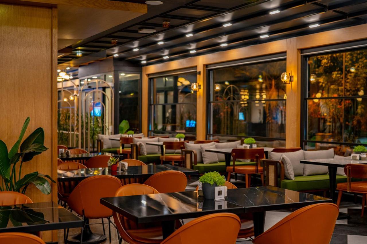 Perast City Hotel Antalia Esterno foto